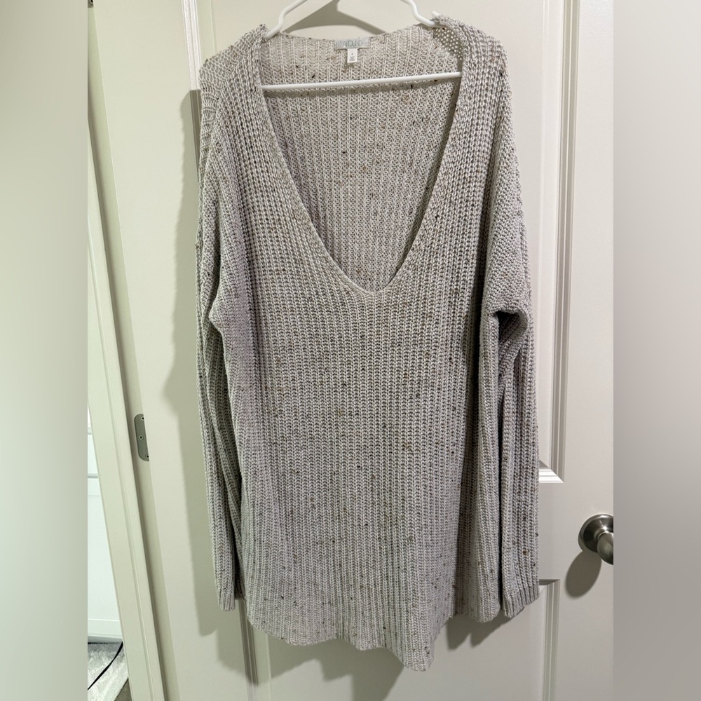 Abound Gray V-Neck Chunky Knit Sweater